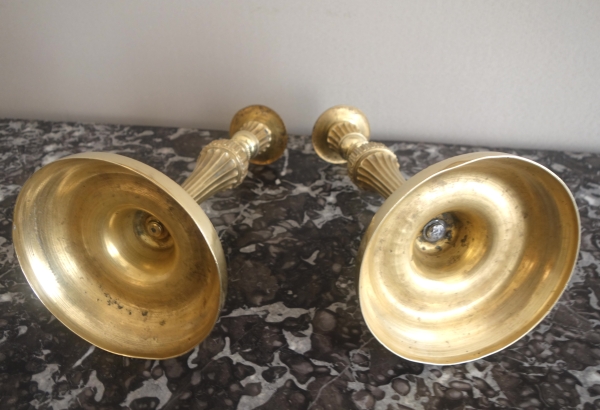 Pair of Louis XVI bronze candlesticks - 18th century