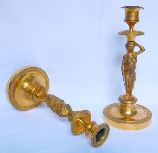 Paire de bougeoirs en bronze doré d'époque Consulat Empire - 20cm
