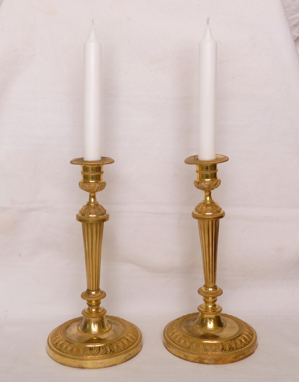 Pair of Louis XVI ormolu candlesticks - Château de Fontainebleau pattern