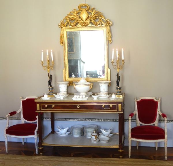 Paire de candélabres en marbre bleu turquin, bronze ciselé & doré au mercure d'époque Louis XVI