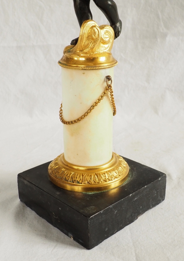 Paire de candélabres en bronze doré et marbre d'époque Empire Restauration