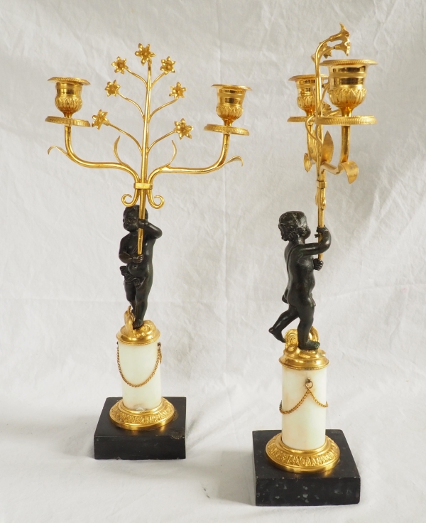 Paire de candélabres en bronze doré et marbre d'époque Empire Restauration