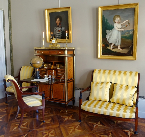 Paire de flambeaux bougeoirs Empire en bronze doré au mercure - travail Russe ou Suédois