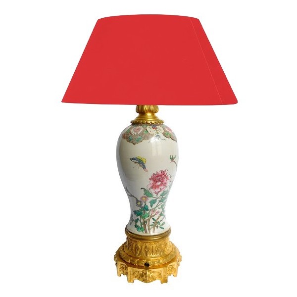 Lampe potiche en porcelaine de Chine, famille rose et bronze doré époque Napoléon III