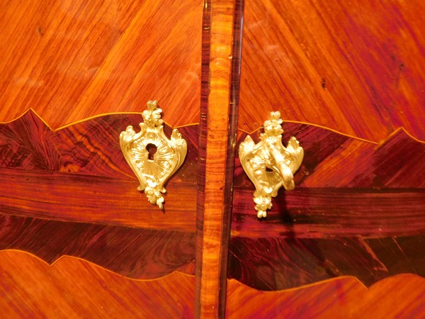 Marquetry cupboard, Louis XV period (18th century), Fromageau stamp