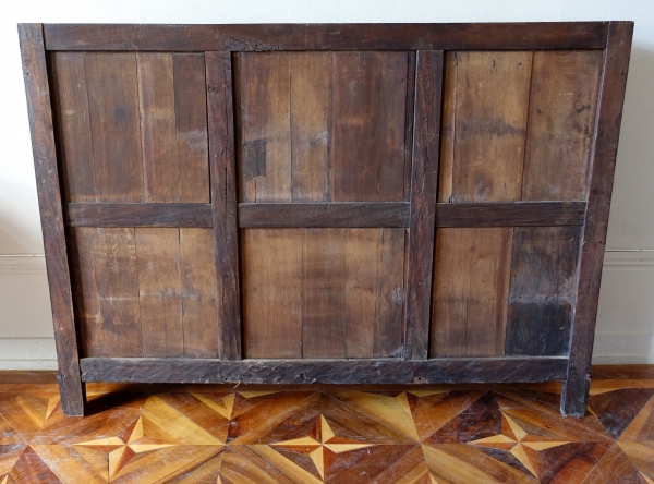 Louis XVI marquetry bookcase or showcase, 18th century circa 1780