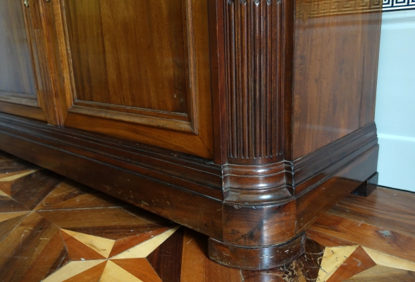 Louis XVI mahogany Parisian sideboard in the taste of Etienne Avril - 18th century
