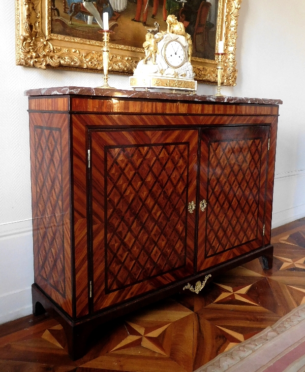 Large Louis XVI rosewood and violet wood marquetry buffet, 18th century