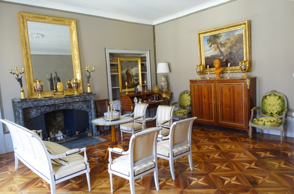 18th century marquetry sideboard - Transition period circa 1770