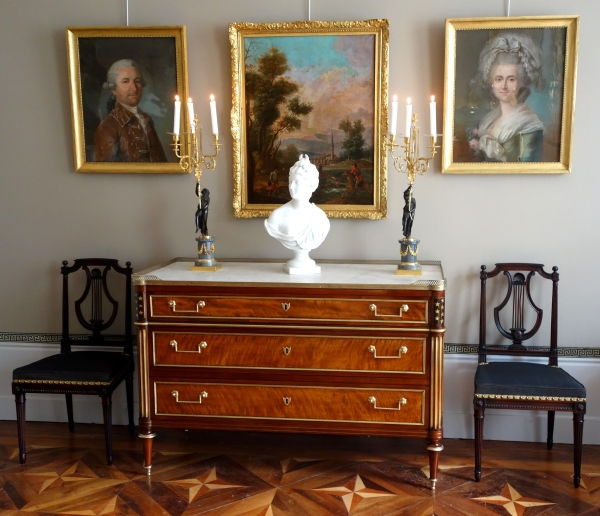 Large Louis XVI lemon tree and mahogany commode, late 18th century