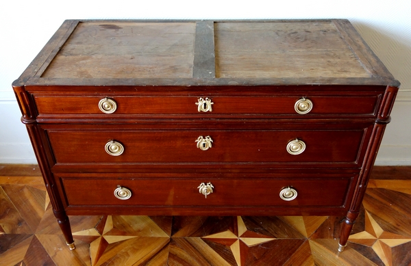 Nicolas Petit : Louis XVI mahogany commode / chest of drawers, 18th century - signed