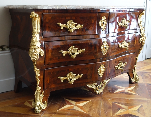 Regency - Louis XV period violetwood commode attributed to Jean-Charles Saunier - 18th century