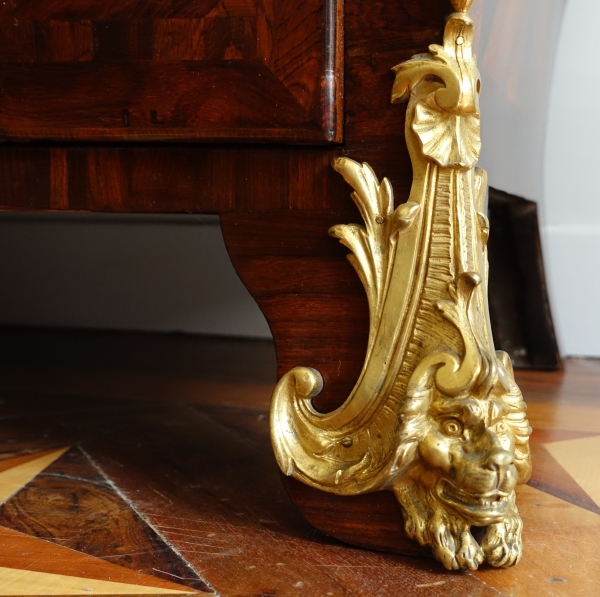 Regency - Louis XV period violetwood commode attributed to Jean-Charles Saunier - 18th century