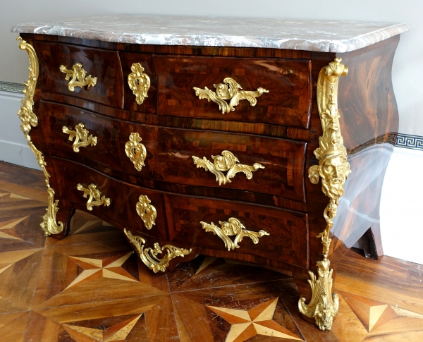 Regency - Louis XV period violetwood commode attributed to Jean-Charles Saunier - 18th century
