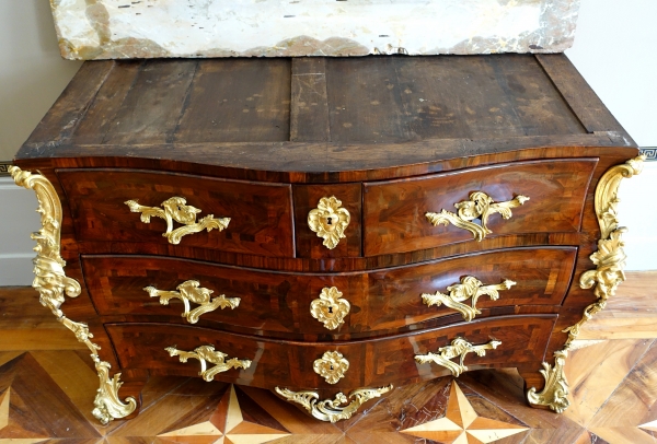 Regency - Louis XV period violetwood commode attributed to Jean-Charles Saunier - 18th century