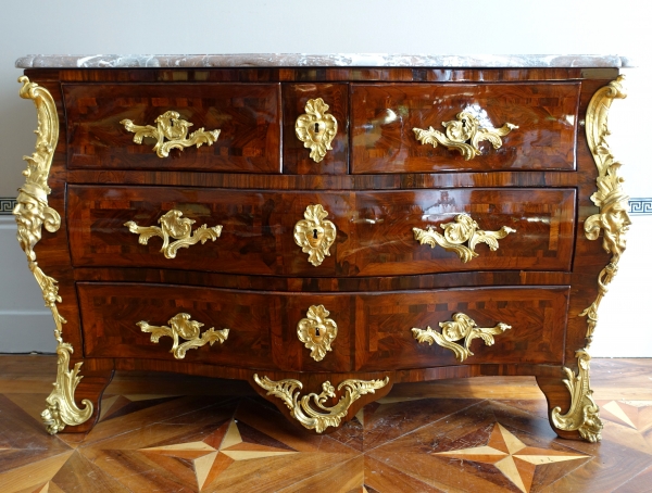 Regency - Louis XV period violetwood commode attributed to Jean-Charles Saunier - 18th century