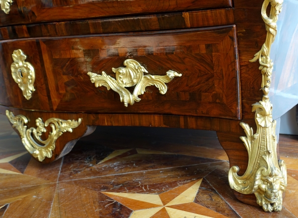 Regency - Louis XV period violetwood commode attributed to Jean-Charles Saunier - 18th century