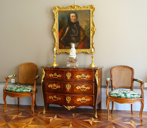 Louis XV marquetry chest of drawers / commode - stamped Claude Lebesgue