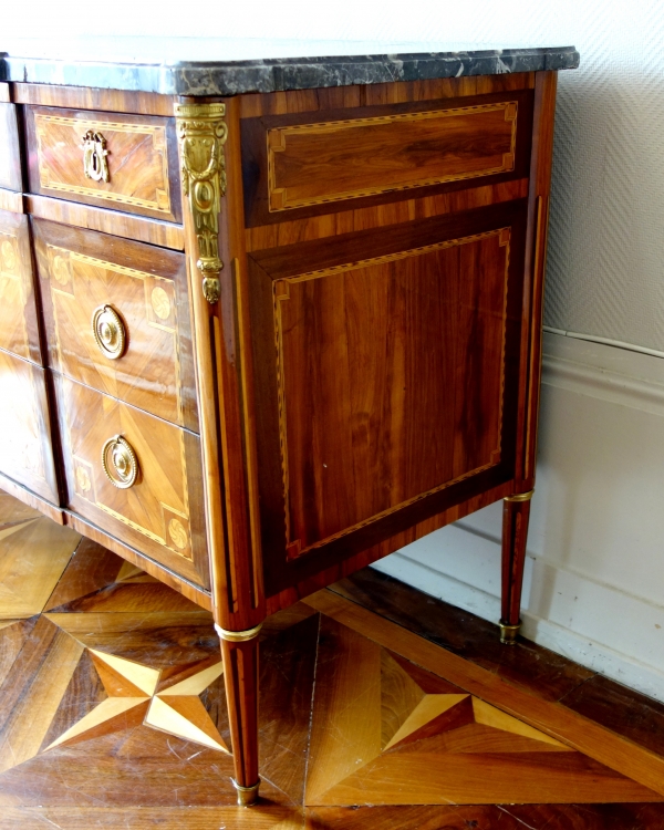 Louis XVI marquetry commode, 18th century - stamp of Pascal Coigniard