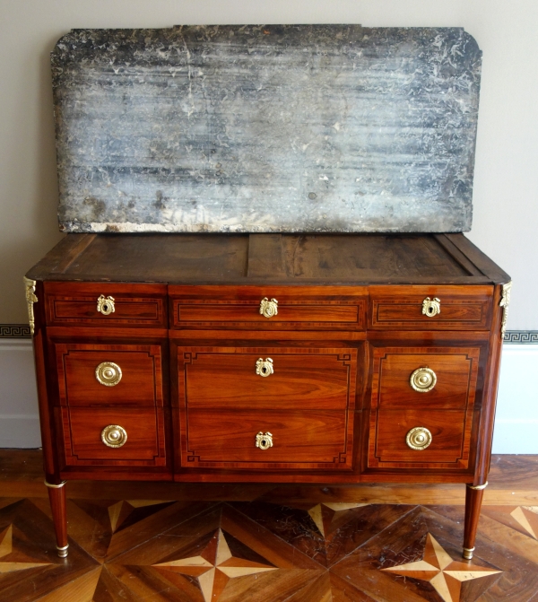 Louis XVI rosewood marquetry commode / chest of drawers - signed Sar