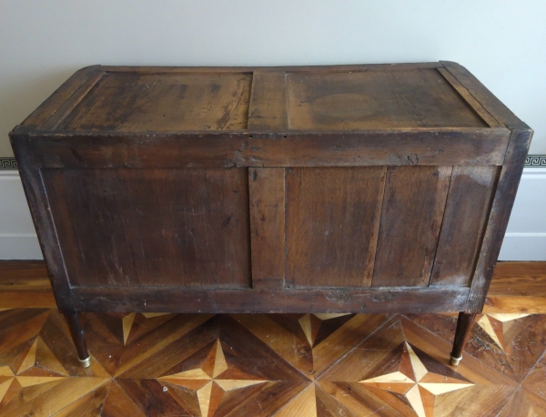 Louis XVI rosewood marquetry commode / chest of drawers - signed Sar