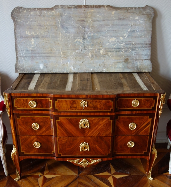 Transition Parisian marquetry commode, late 18th century circa 1770