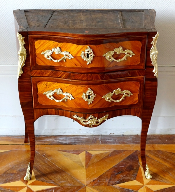 Jean Lapie : small Louis XV marquetry commode, 18th century - stamped
