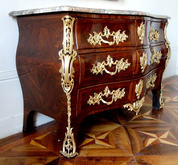 IB Gautier : Louis XV violetwood commode / chest of drawers - 18th century circa 1750 - stamped