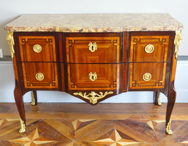 F. Rubestuck & N. Petit : 18th century marquetry chest, stamped