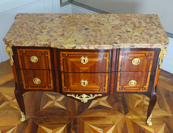 F. Rubestuck & N. Petit : 18th century marquetry chest, stamped