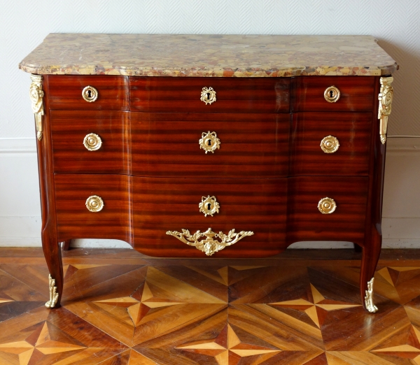 JG Schlichtig - Transition Parisian satin mahogany commode / chest of drawers, 18th century circa 1770
