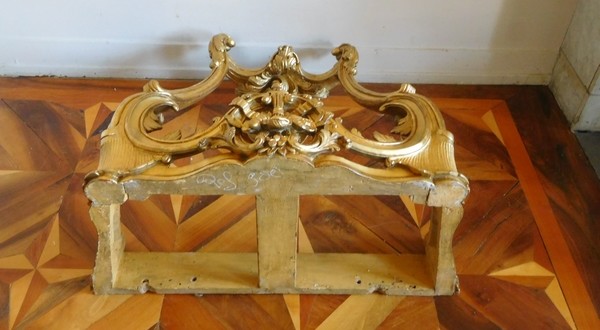 Louis XV gilt wood console, France, 18th century circa 1760