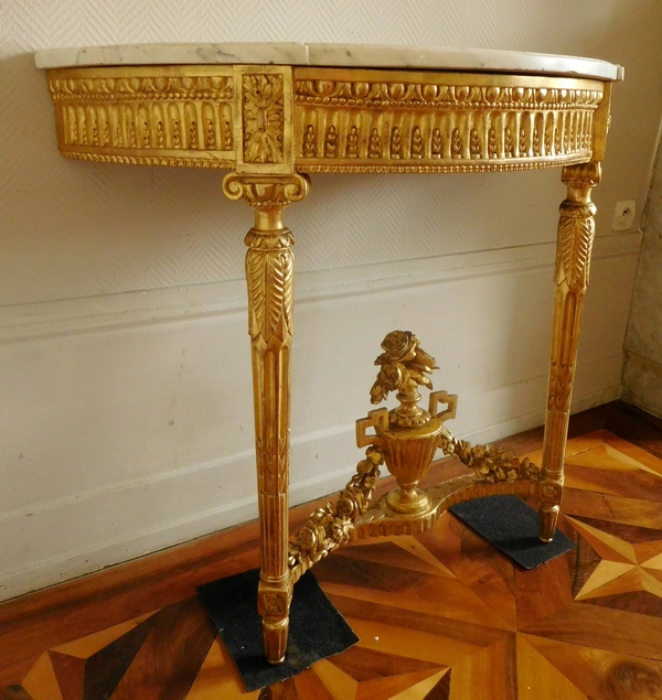 Louis XVI gilt wood console, France, 18th century - circa 1780