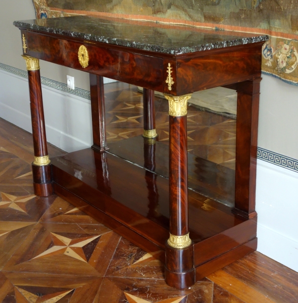 Importante console d'époque Empire en acajou et bronze doré, dans le goût de Jacob Desmalter