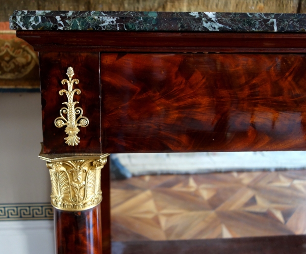 Importante console d'époque Empire en acajou et bronze doré, dans le goût de Jacob Desmalter