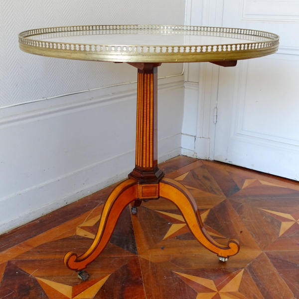 Louis XVI lemon tree and mahogany marquetry pedestal table, late 18th century circa 1790