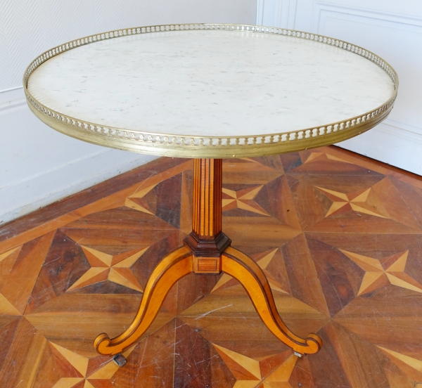 Louis XVI lemon tree and mahogany marquetry pedestal table, late 18th century circa 1790