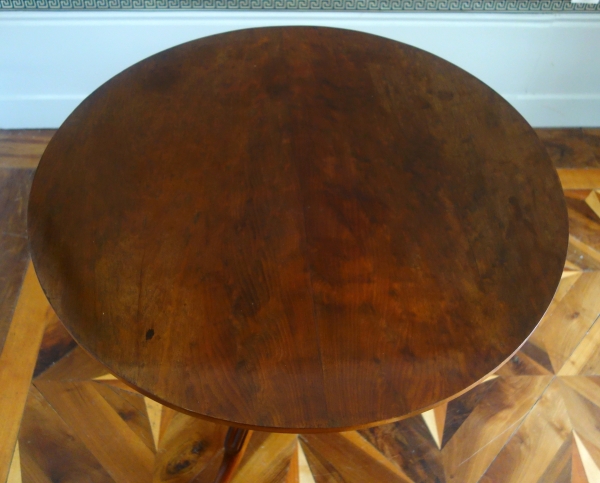 Canabas : speckled mahogany pedestal table, Louis XVI period - stamped - 18th century