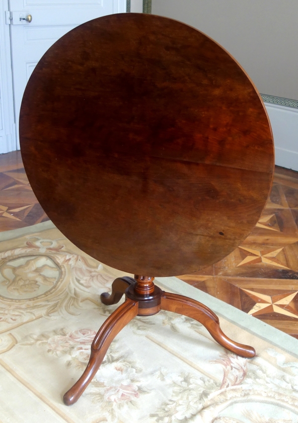 Canabas : speckled mahogany pedestal table, Louis XVI period - stamped - 18th century