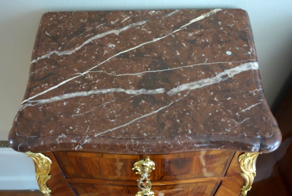 Paire de chiffonniers en marqueterie, époque Louis XV - XVIIIe siècle