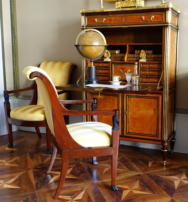 Secrétaire d'époque Louis XVI en citronnier et amarante - fin XVIIIe siècle