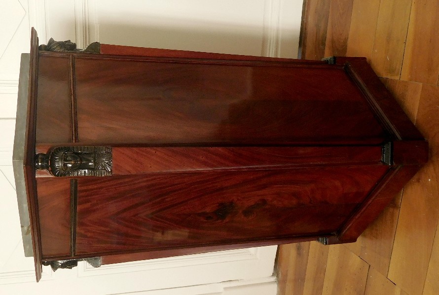 Mahogany somno or bedside table, French Empire period, late 18th century