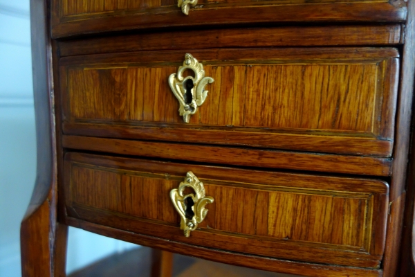 Louis XV rosewood bedside table or living room center table - 18th century