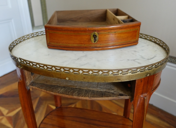 Etienne Avril : rosewood marquetry living room center table - 18th century circa 1775