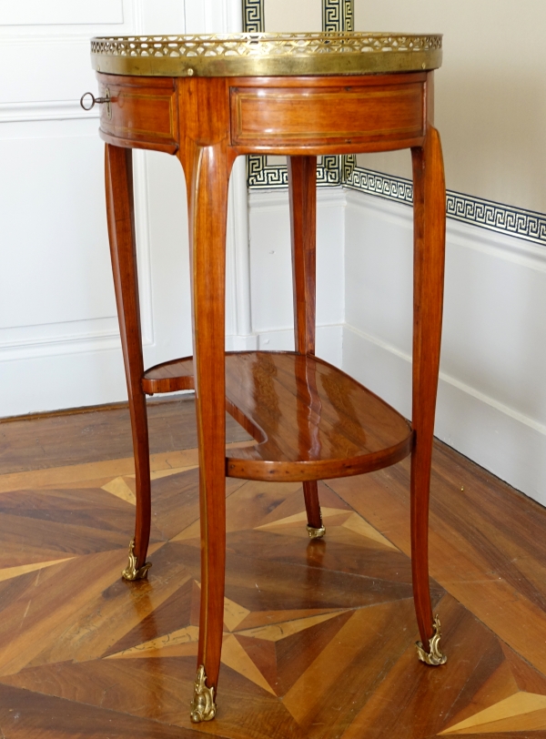 Etienne Avril : rosewood marquetry living room center table - 18th century circa 1775