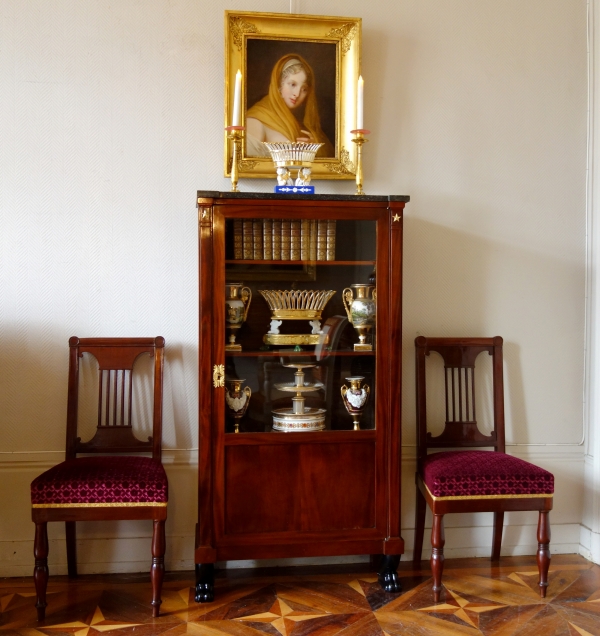 Empire mahogany showcase / bookcase, early 19th century circa 1805 - 76,5cm x 35cm x 146cm