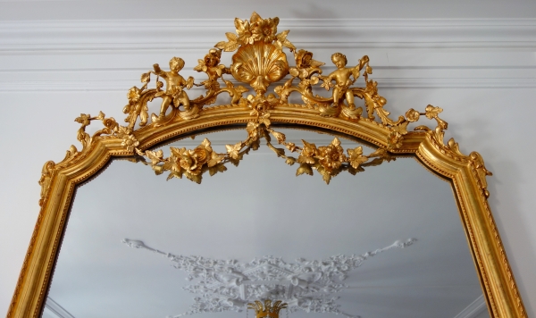 Grand miroir de cheminée en bois doré d'époque Napoléon III, glace au mercure - 205cm x 128cm