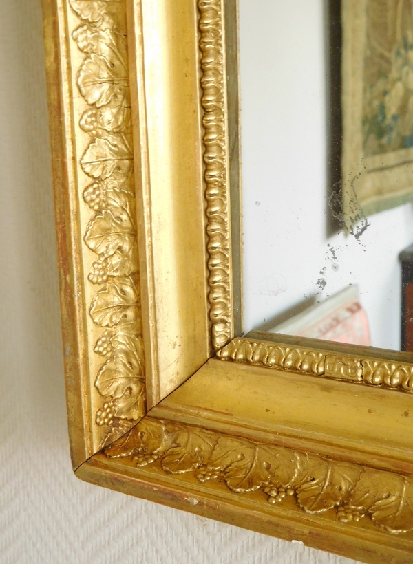 Miroir d'époque Empire, glace au mercure, cadre en bois doré à la feuille d'or - 65cm x 76cm