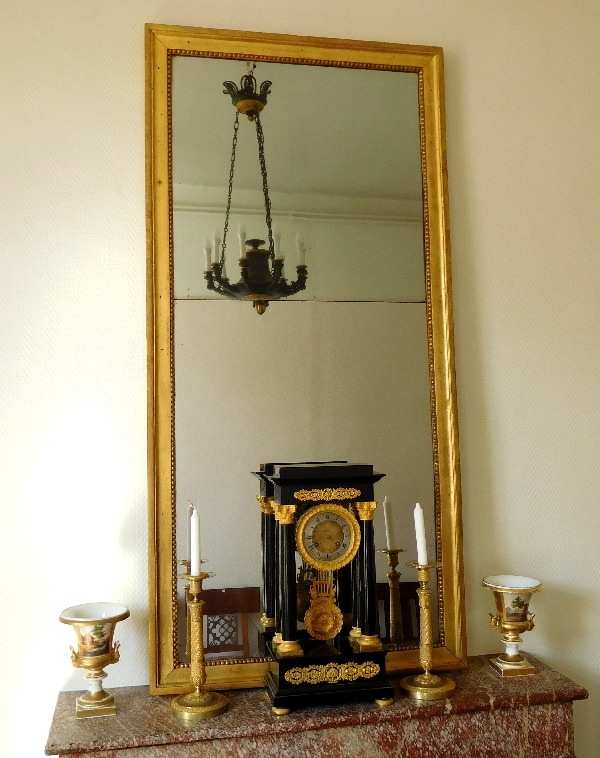 Louis XVI mirror / trumeau, gold leaf gilt wood frame, mercury glass