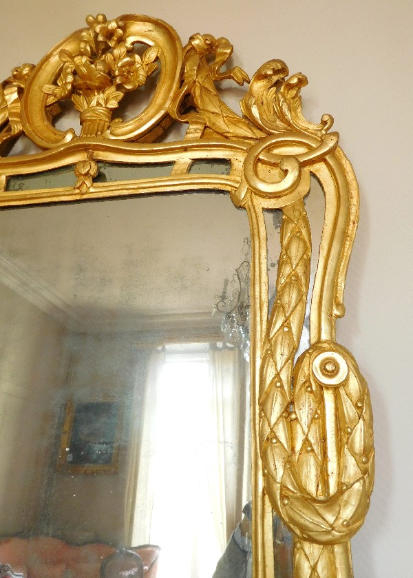 Large gilt wood mirror - Louis XV period - France circa 1765